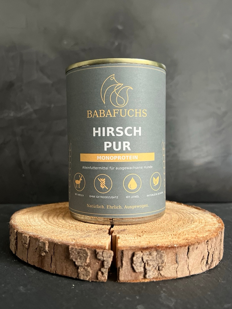 BabaFuchs Hirsch Pur, Dose auf Holzuntergrund